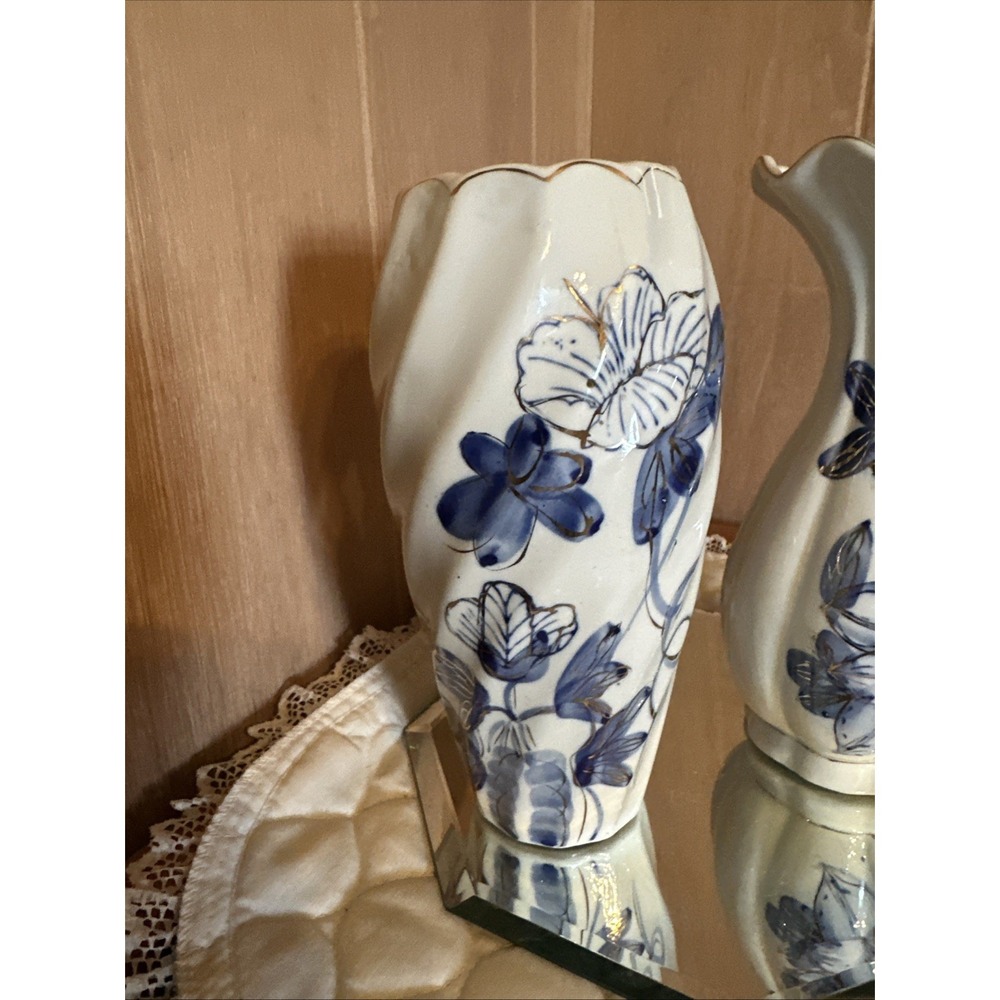 Vintage Blue and White Medium Ceramic Vases with Floral design With Gold Piping - Picture 2 of 9